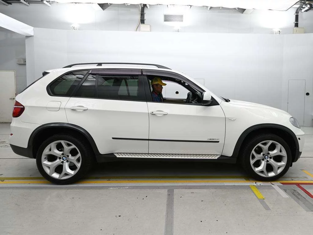 BMW X5  с аукциона в Японии