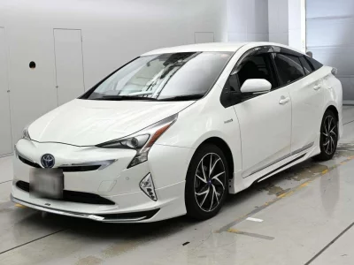 TOYOTA PRIUS, 2017 — лот японского аукциона