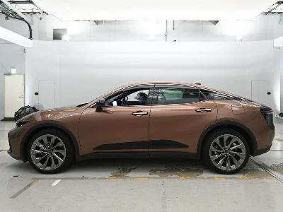 TOYOTA CROWN CROSSOVER