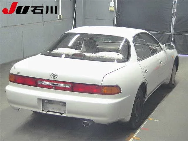 Toyota Carina ED  с аукциона в Японии