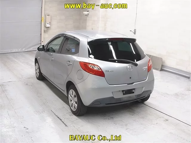 Mazda Demio 2012