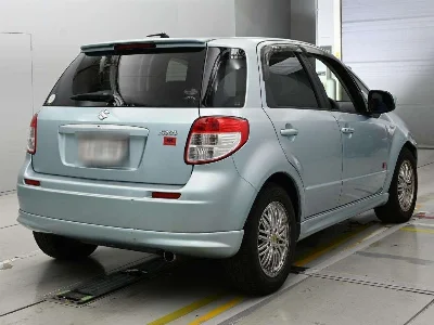 SUZUKI SX-4