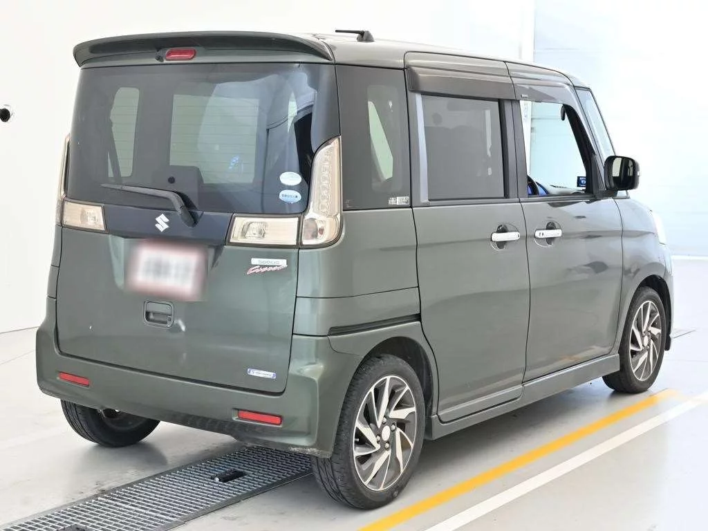 Suzuki Spacia Custom  с аукциона в Японии
