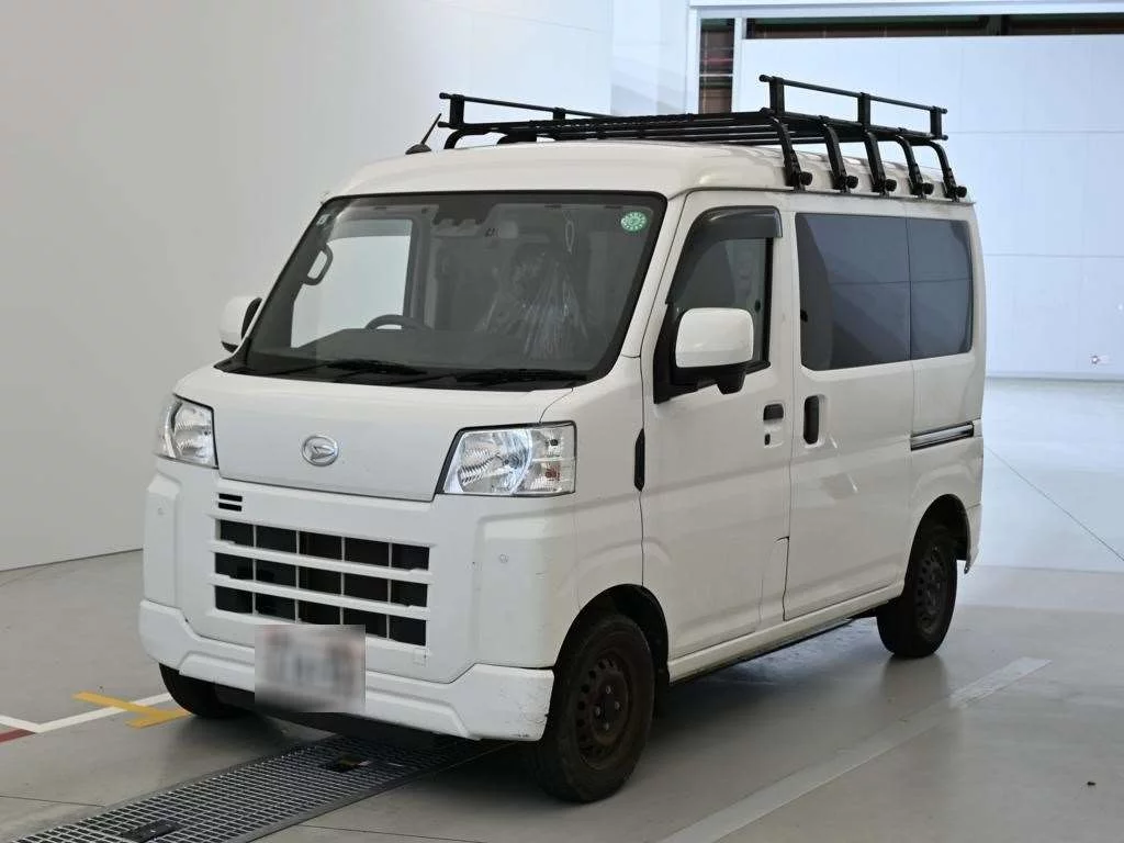 Daihatsu Hijet Cargo 2022