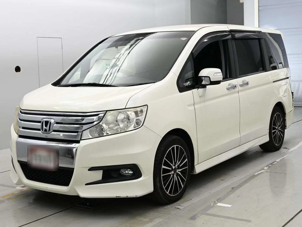 Honda Stepwgn 2011