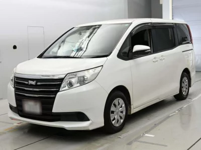 TOYOTA NOAH, 2015 — лот японского аукциона
