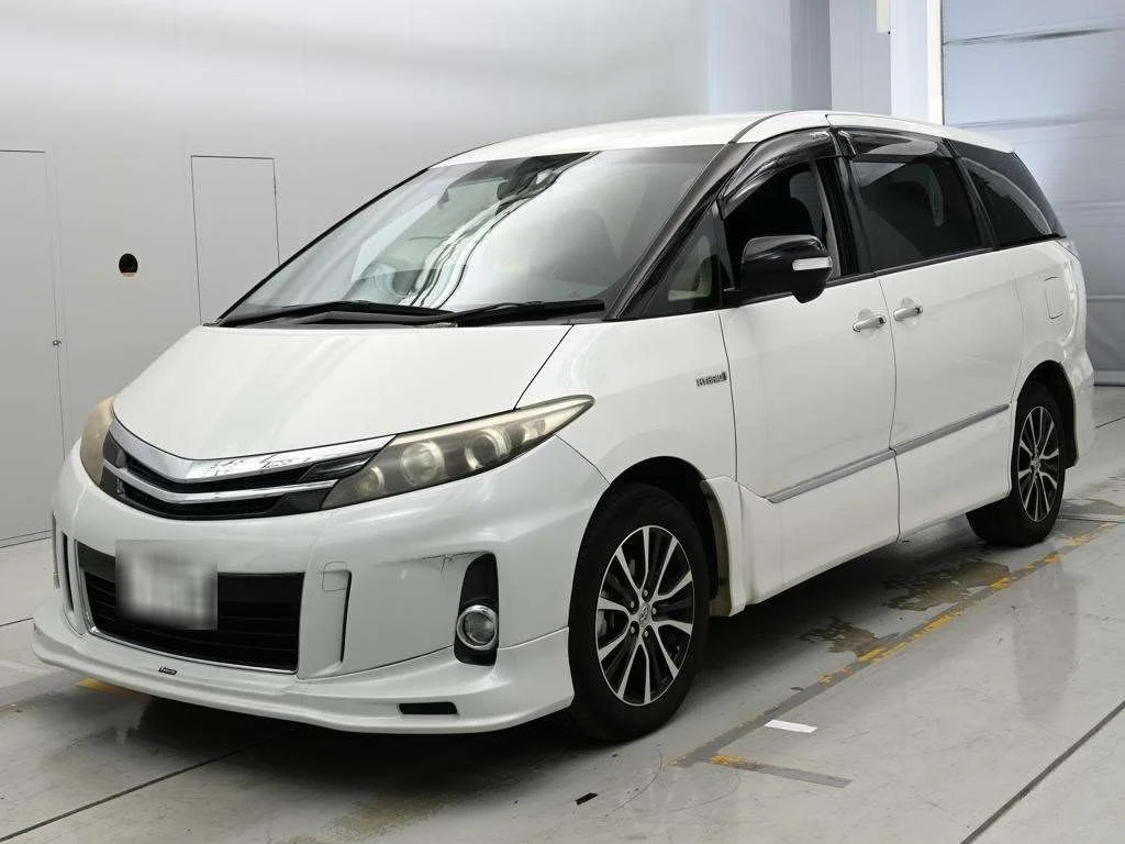 Toyota Estima 2012