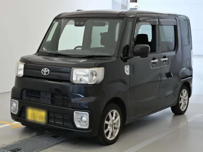 TOYOTA PIXIS MEGA