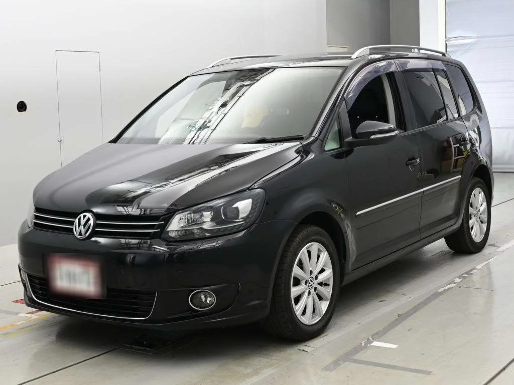 Volkswagen Touran  с аукциона в Японии