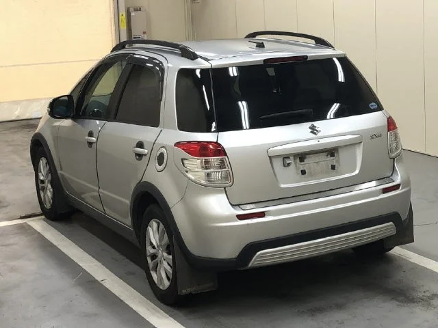 Suzuki SX4  с аукциона в Японии