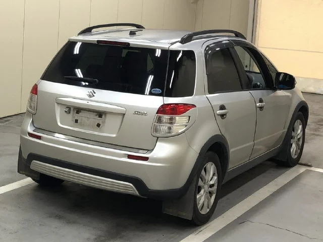 Suzuki SX4  с аукциона в Японии