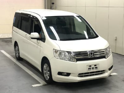 HONDA STEP WAGON