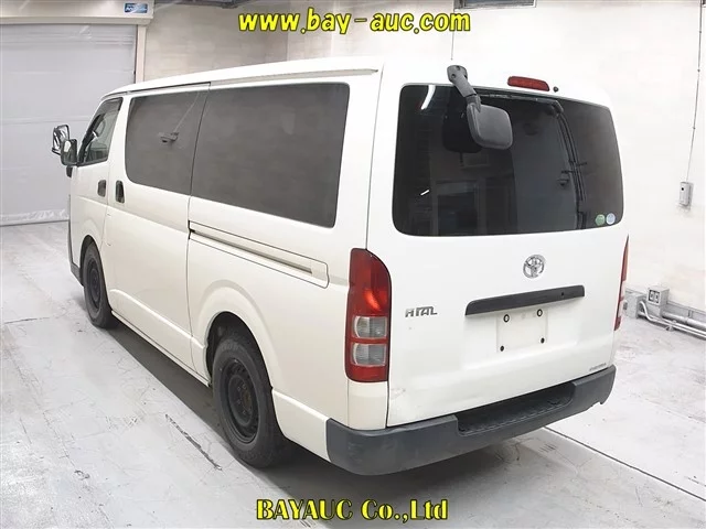 Toyota HiAce Van 2013