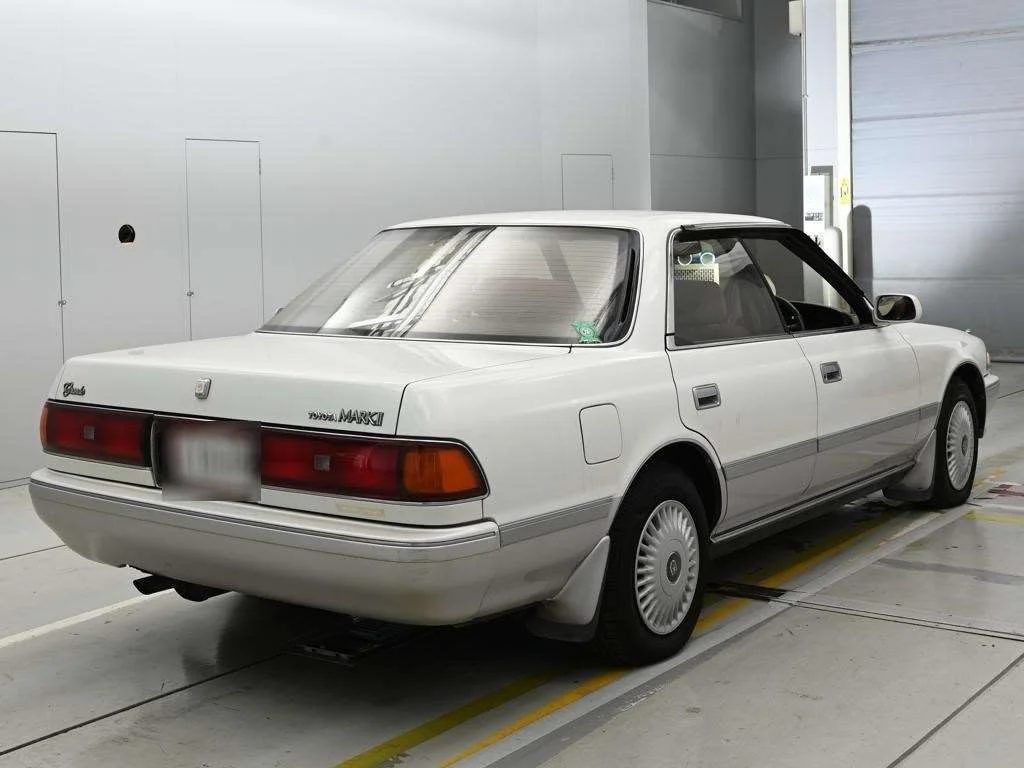 Toyota Mark II  с аукциона в Японии