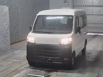 TOYOTA PIXIS VAN, 2022 — лот японского аукциона