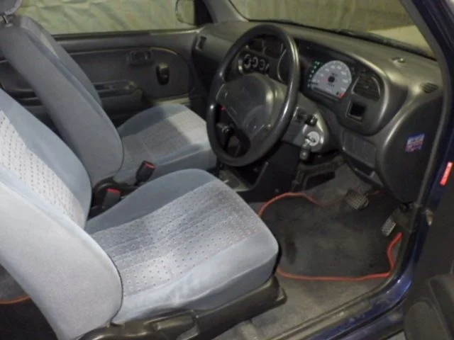 Daihatsu Mira  с аукциона в Японии