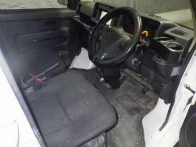 TOYOTA PIXIS VAN