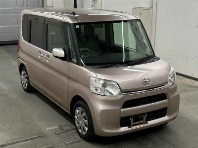 DAIHATSU TANTO, 2015 — лот японского аукциона