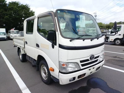 TOYOTA DYNA