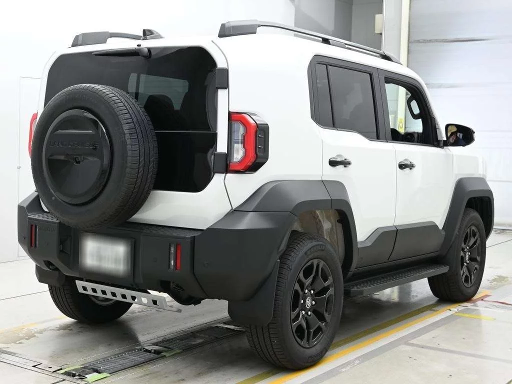 Toyota Land Cruiser FJ  с аукциона в Японии