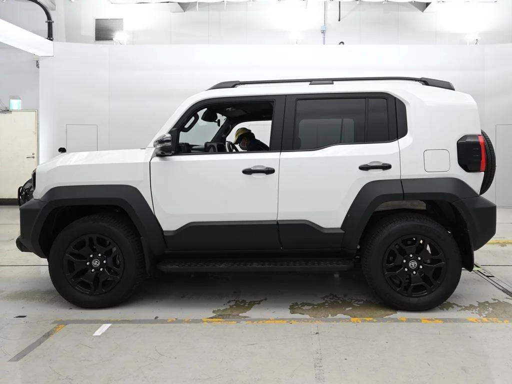 Toyota Land Cruiser FJ  с аукциона в Японии