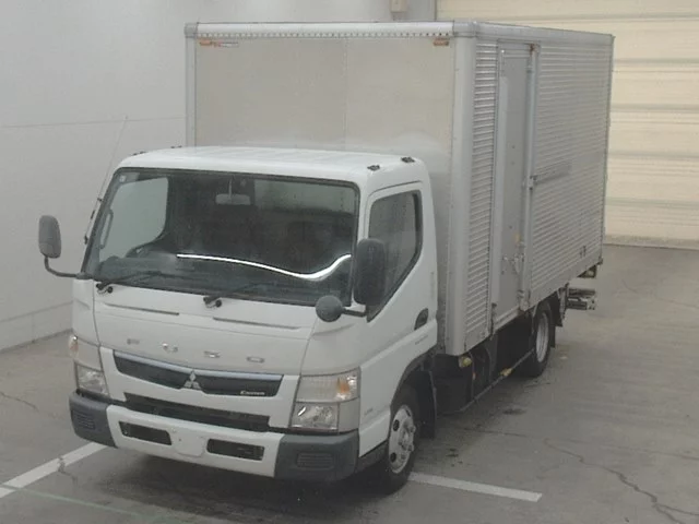 Mitsubishi Fuso Canter 2019