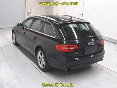AUDI A4 AVANTE