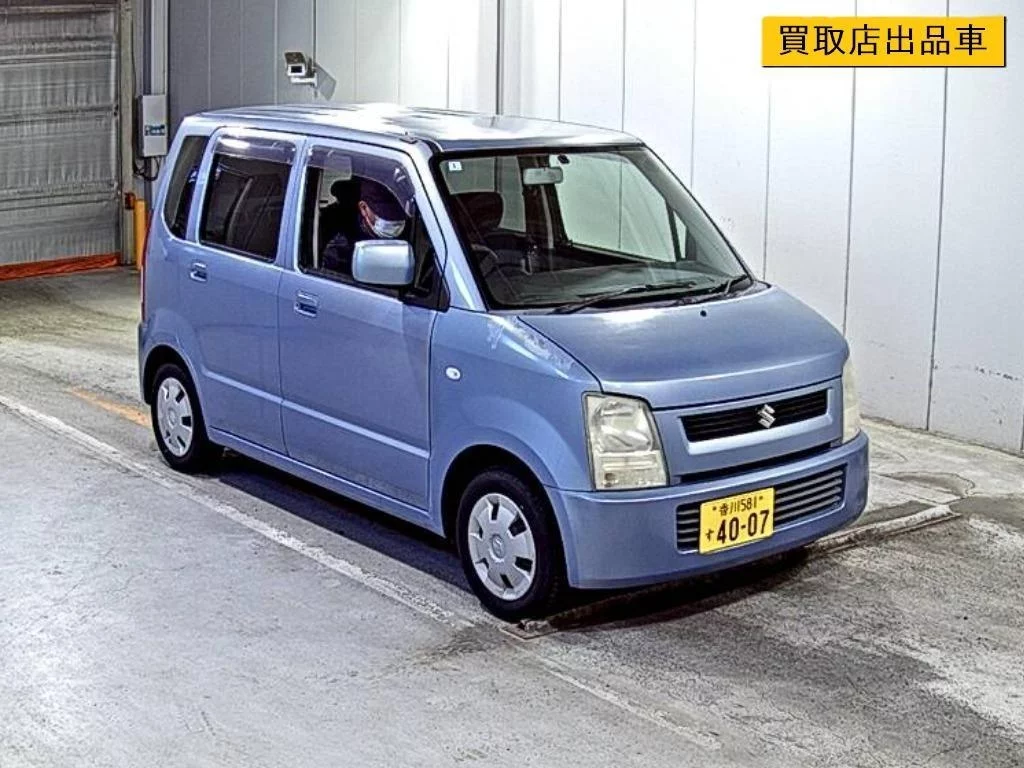 Suzuki Wagon R  с аукциона в Японии