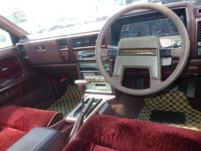 NISSAN LAUREL