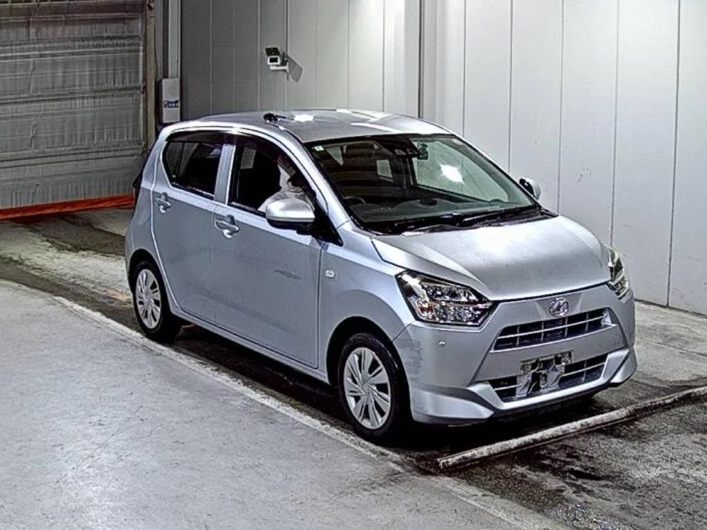 Daihatsu Mira e:S 2018