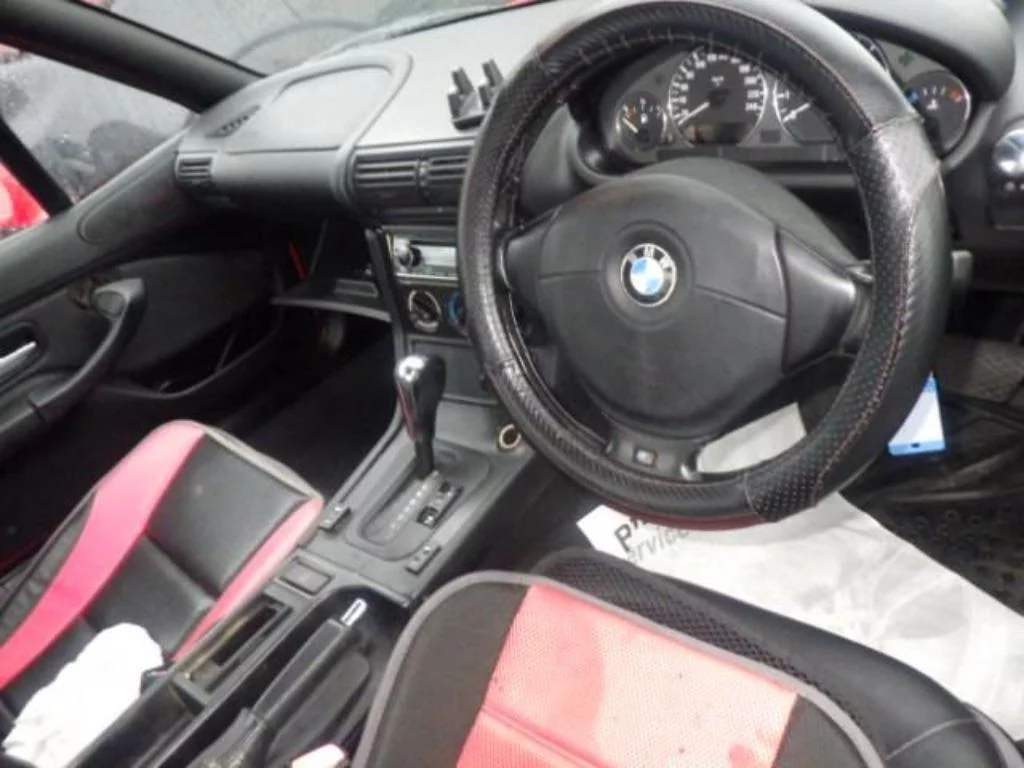 BMW Z3  с аукциона в Японии