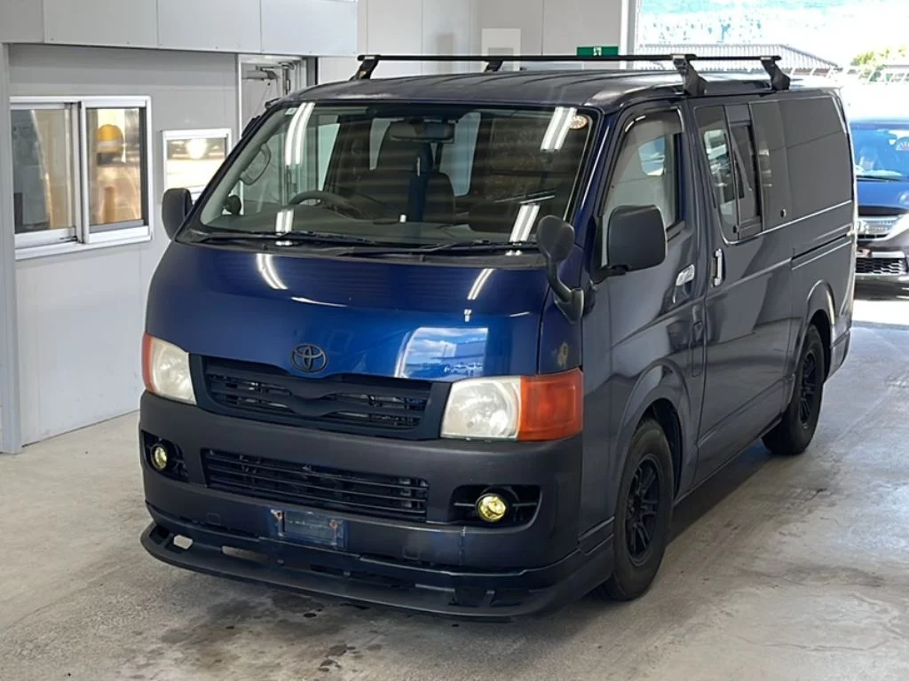 Toyota HiAce Van 2006