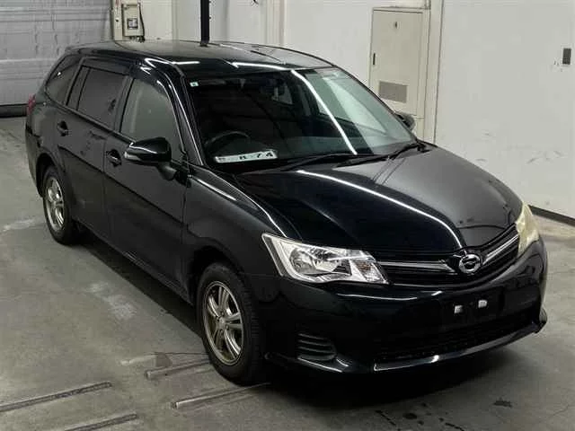 Toyota Corolla Fielder  с аукциона в Японии