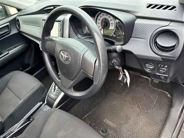 Toyota Corolla Fielder  с аукциона в Японии