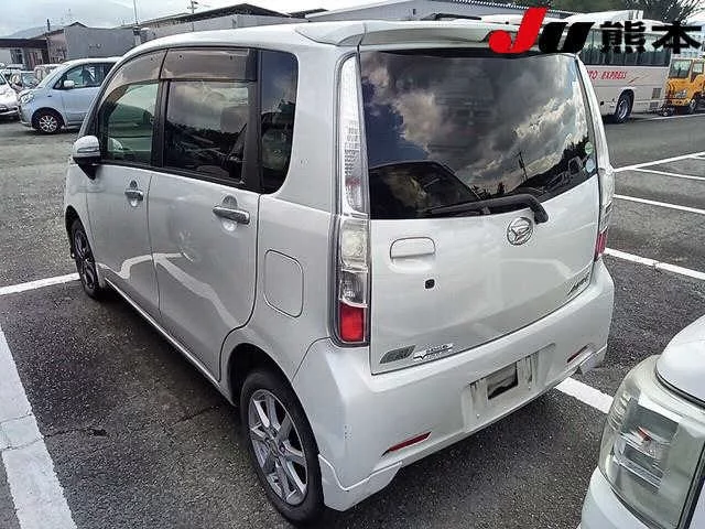 Daihatsu Move 2012