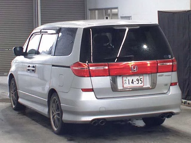 Honda Elysion  с аукциона в Японии