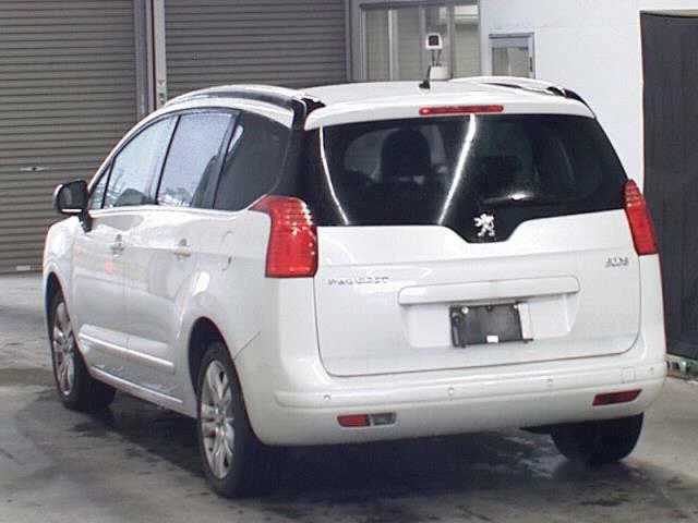 Peugeot 5008  с аукциона в Японии