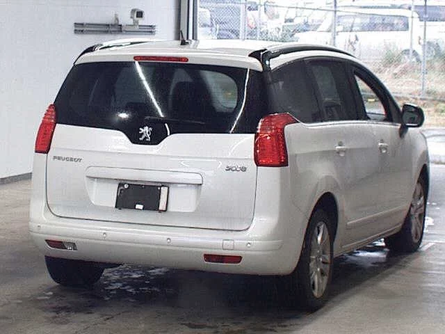Peugeot 5008  с аукциона в Японии