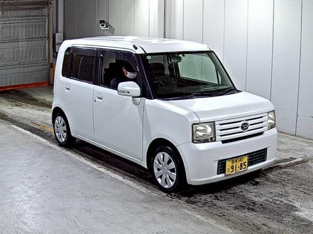 Daihatsu Move Conte 2010