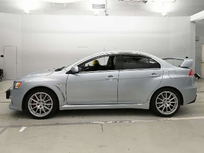 MITSUBISHI LANCER EVOLUTION