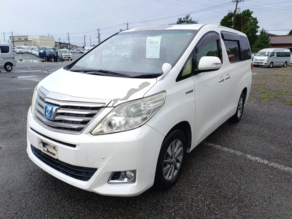 Toyota Alphard 2012