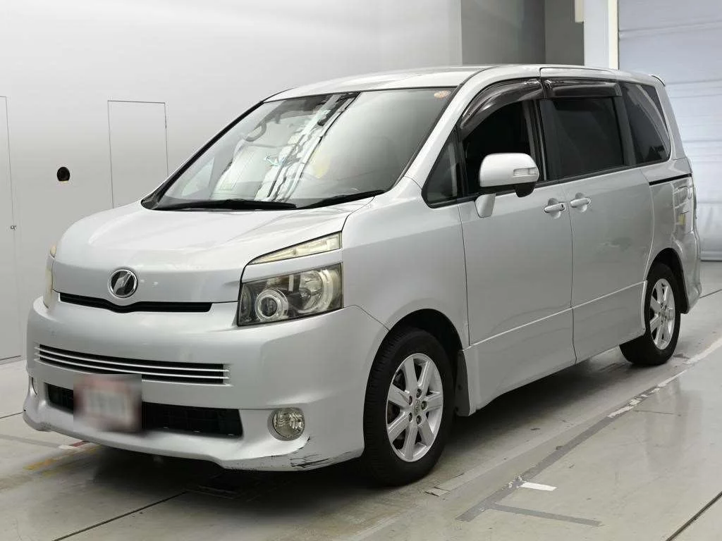 Toyota Voxy 2007