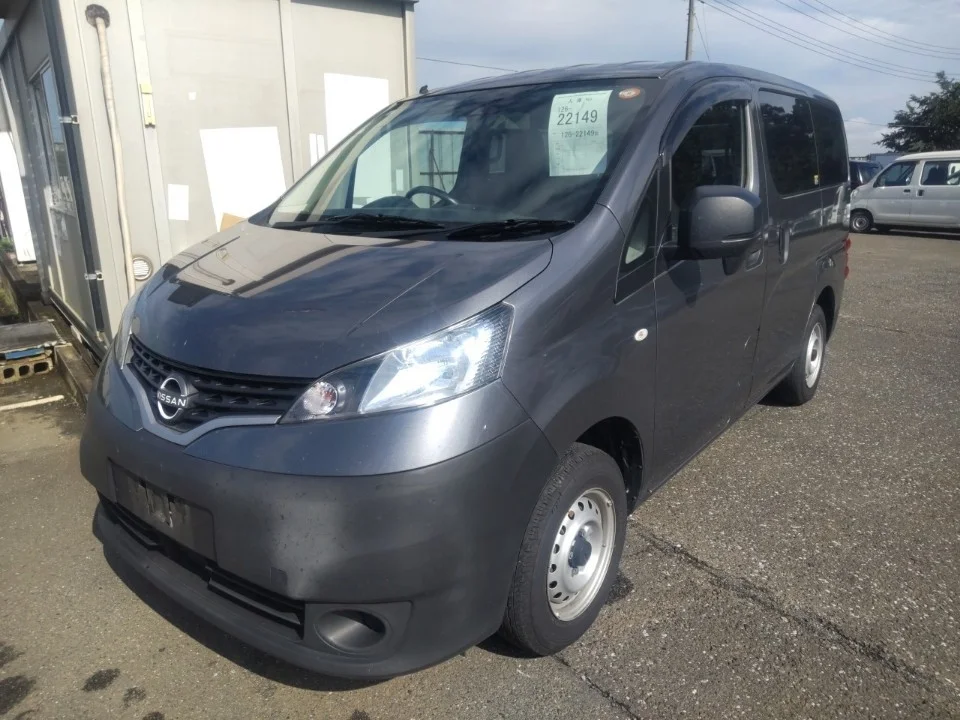 Nissan NV200 2021