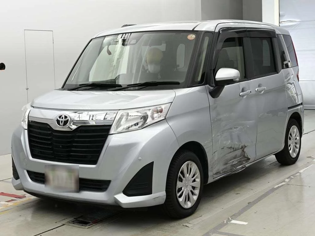 Toyota Roomy 2020