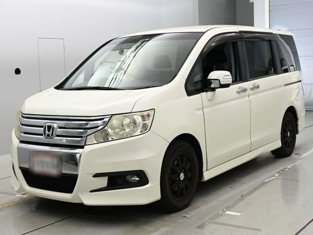 Honda Stepwgn 2011