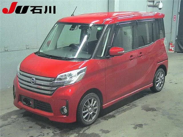 Nissan Dayz Roox 2015