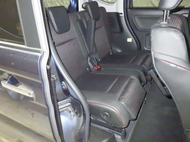 Suzuki Spacia Custom  с аукциона в Японии