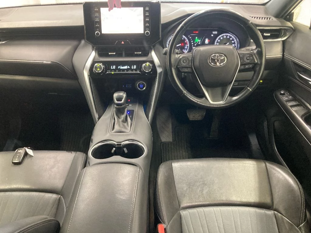 Toyota Harrier 2022