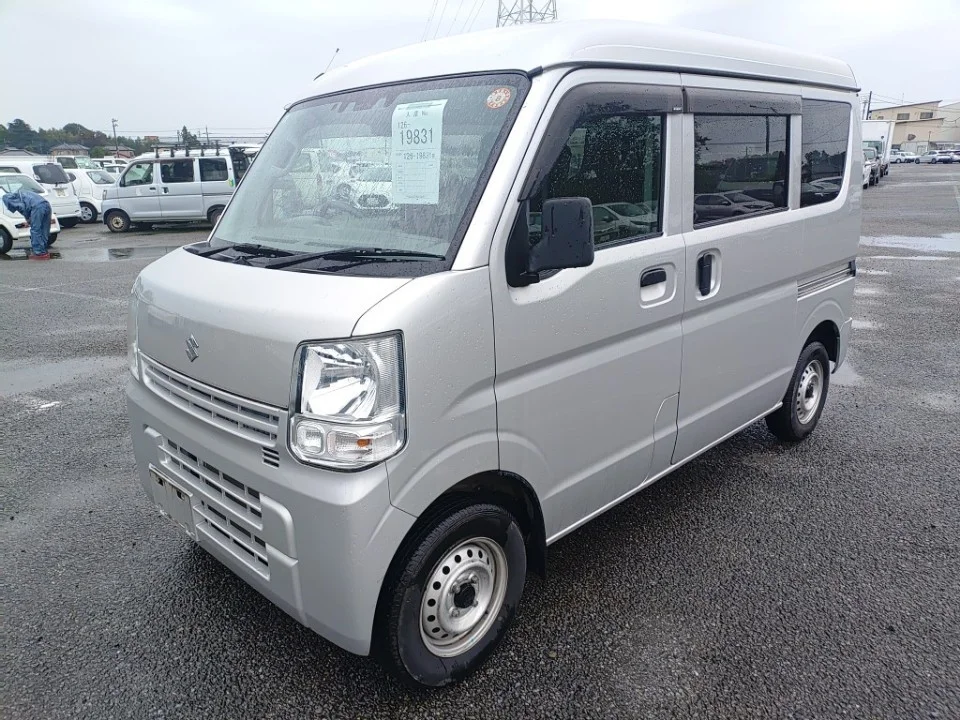 Suzuki Every 2020