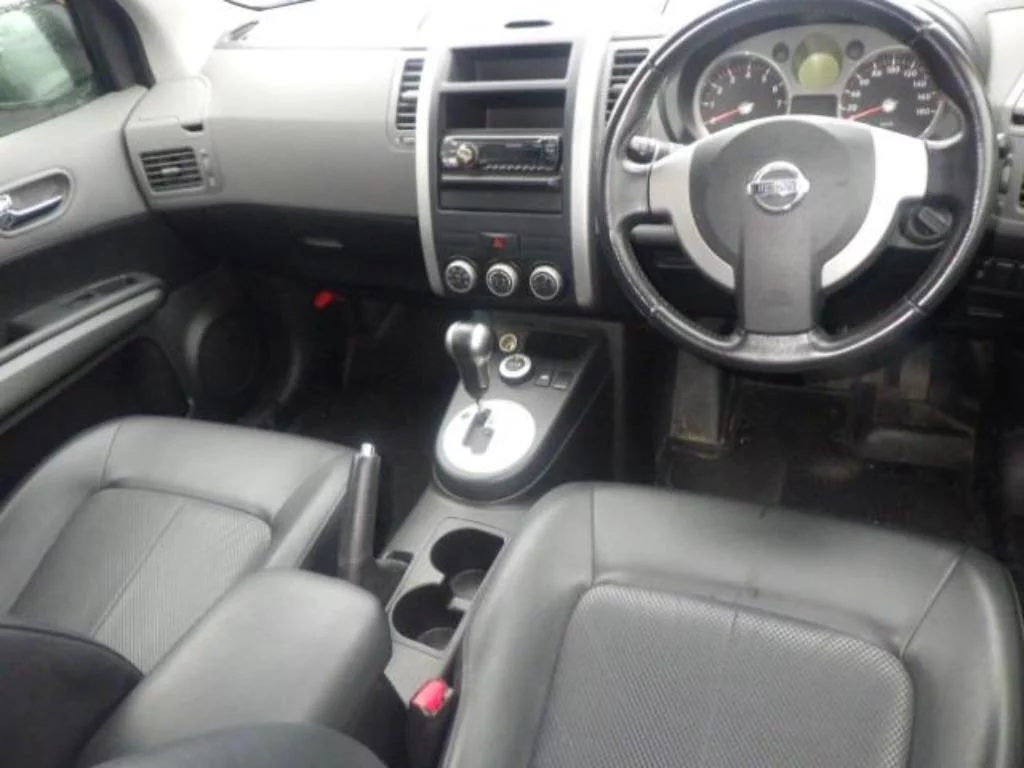 Nissan X-Trail  с аукциона в Японии